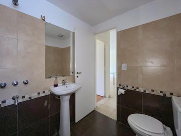 1 dormitorio con terraza exclusiva y parrillero propio