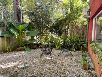 Muy lindo triplex Lasalle chico ,  bajo de San Isidro
