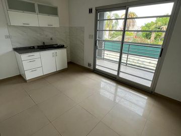 PH 2amb con balcón, parrilla y lavadero  - Wilde