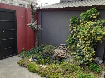 Casa en venta - 4 Dormitorios 3 Baños - Cochera - 270Mts2 - Villa Ballester