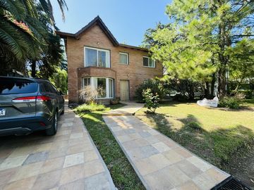 Casa de 3 dormitorios en venta en country  El Cielo - Roldan