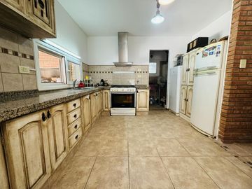 Casa de 3 dormitorios en venta en country  El Cielo - Roldan
