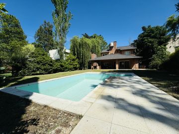 Casa de 3 dormitorios en venta en country  El Cielo - Roldan