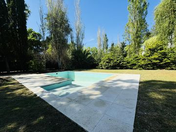 Casa de 3 dormitorios en venta en country  El Cielo - Roldan