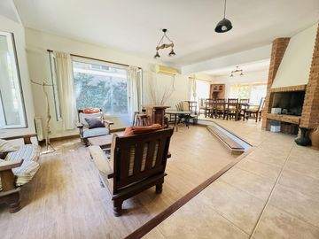 Casa de 3 dormitorios en venta en country  El Cielo - Roldan