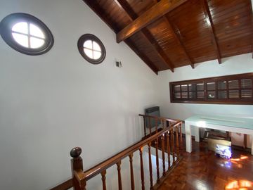 Casa - 3 dormitorios - Banfield Oeste