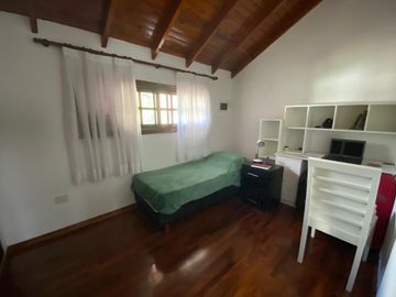 Casa - 3 dormitorios - Banfield Oeste
