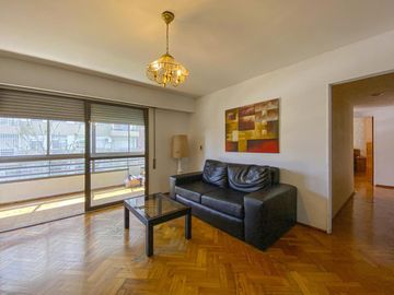 Piso exclusivo de 3 dormitorios con 3 baños y cochera