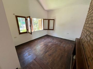 Casa en venta B Urca 3 Dor- 4 B, patio y cochera. Apt Credit