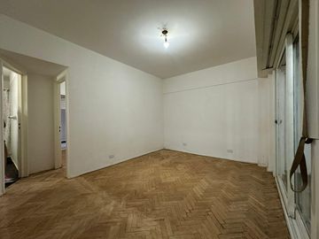 Mansilla 3300, Departamento 2 Ambientes con 2 Patios -Apto Profesional- Barrio Norte