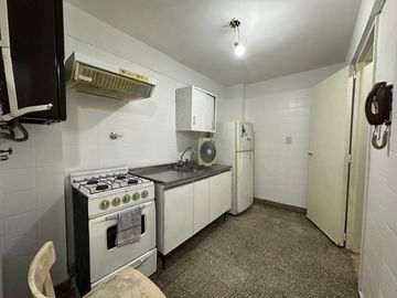 Mansilla 3300, Departamento 2 Ambientes con 2 Patios -Apto Profesional- Barrio Norte