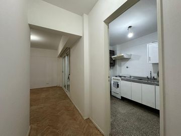 Mansilla 3300, Departamento 2 Ambientes con 2 Patios -Apto Profesional- Barrio Norte