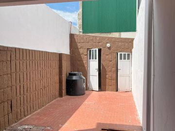 Casa en  venta en calle Bolivar zona centrica