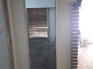 Casa en venta - 3 Ambientes 2 Baños - 202mts2 - Almirante Brown