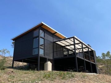 Casa en  venta en Villa El Condor con excelente entorno de montañas