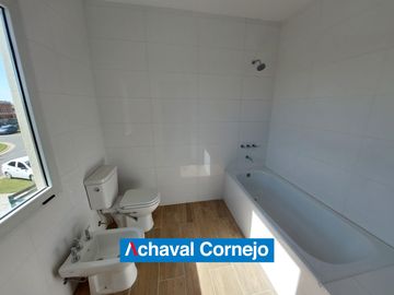 Casa en venta de 3 dormitorios a estrenar en Barrio Ceibos, Puertos.