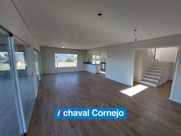 Casa en venta de 3 dormitorios a estrenar en Barrio Ceibos, Puertos.