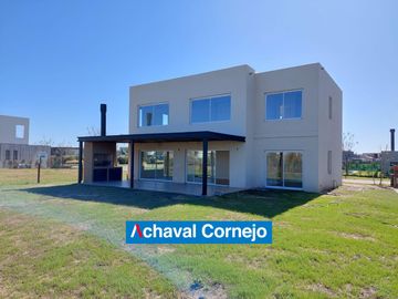 Casa en venta de 3 dormitorios a estrenar en Barrio Ceibos, Puertos.