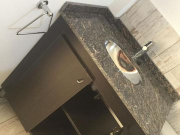 VENTA. Casa 3 dormitorios. Los Quebrachos. Las Martinetas