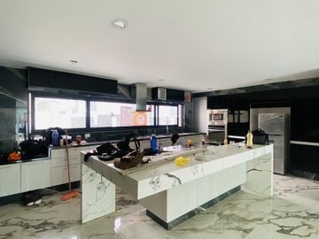 Casa en venta en Los Robles residencial