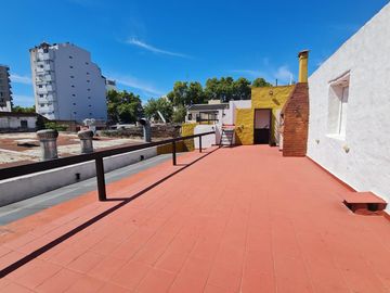 PH ALMAGRO VENTA SIN EXPENSAS PARRILLA TERRAZA 250M2 4 DORMITORIOS 2BAÑOS