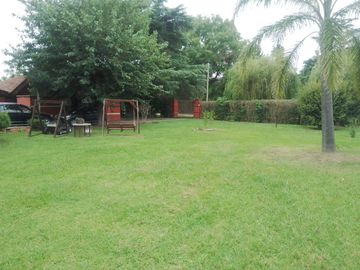 Venta Casa Quinta 4 dormitorios - Gral. Rodríguez - Bs. As.