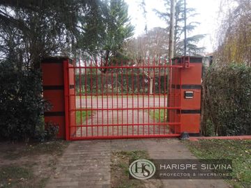 Venta Casa Quinta 4 dormitorios - Gral. Rodríguez - Bs. As.