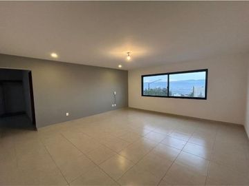 CASA EN VENTA LOMAS DE GRAN JARDIN