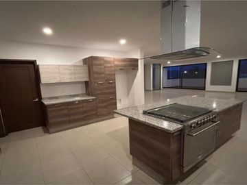 CASA EN VENTA LOMAS DE GRAN JARDIN