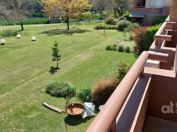Venta departamento 2 AMBIENTES/ PILETA/Con cochera/Pilar Complejo Villa del Lago