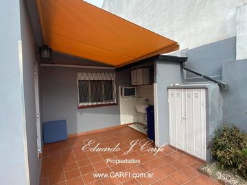 Casa en Castelar Sur