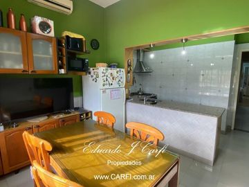 Casa en Castelar Sur