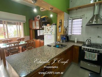 Casa en Castelar Sur