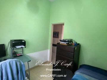 Casa en Castelar Sur