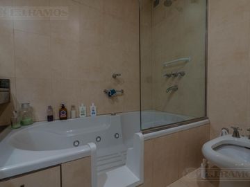 Departamento en venta de 3 ambientes en Los Robles Village - Tigre