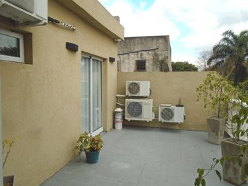 VENTA PH DE 4 AMBIENTES EN FLORIDA MITRE