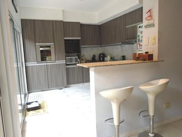 VENTA PH DE 4 AMBIENTES EN FLORIDA MITRE