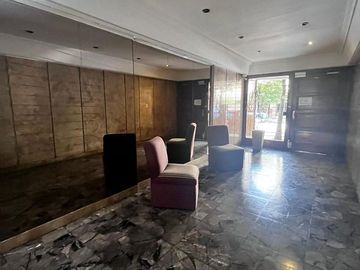 Departamento 3 ambientes en Venta con Cochera - Boedo