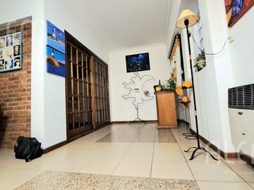 Casa en venta en Lomas de Zamora Oeste