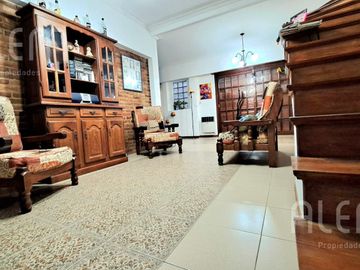 Casa en venta en Lomas de Zamora Oeste