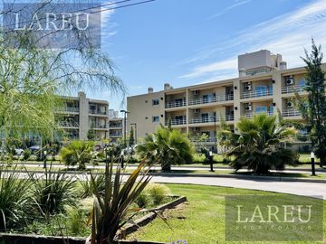 Casa tipo duplex en Spring Park