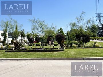 Casa tipo duplex en Spring Park