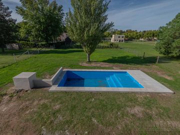 LJ RAMOS | VENTA| CASA BARRIO CERRADO HARAS DEL SOL | PILAR | SIST CONSTRUCTIVO DE ULT TECNOLOGÍA