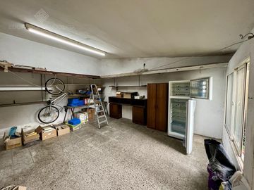 4 amb c/garage pasante y depósito - Venta Directa - Oportunidad!!!
