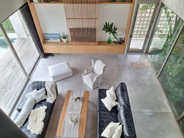 Importante casa en venta a la Laguna Puertos del lago muelles