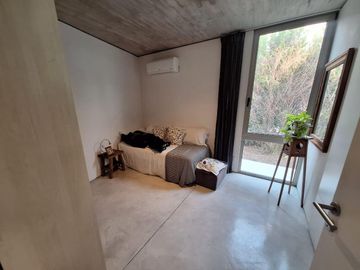 Importante casa en venta a la Laguna Puertos del lago muelles
