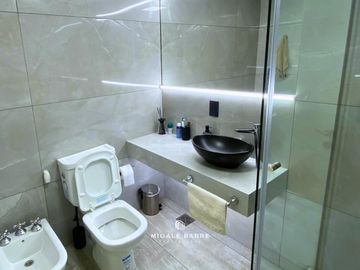 Departamento en  venta en Av.Las Heras al 800