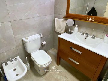 Departamento en  venta en Av.Las Heras al 800
