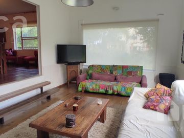 ALQ VERANO | Comoda Casa con hermoso Jardin, Pileta y Quincho