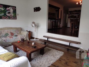 ALQ VERANO | Comoda Casa con hermoso Jardin, Pileta y Quincho